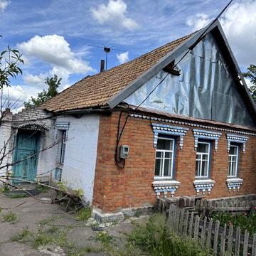 Продам дом. с. Красна балка