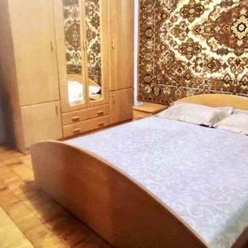 Здається 2-кімнатна квартира на вул.Автозаводській,77