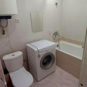 Сдам 2 кімнатну Центрально-міський