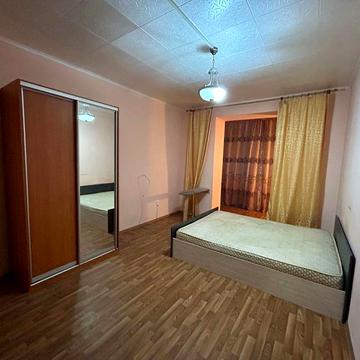 Сдам 1 кімнатну квартиру в ЖК « Затишний» недалеко від центру. Є газ.