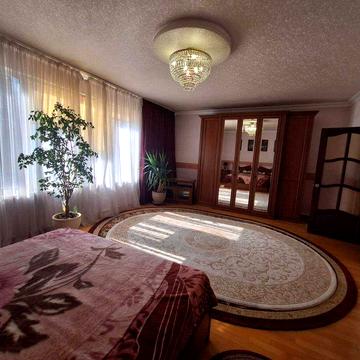 Оренда пів будинка 3 кімнати ціна с комунальними