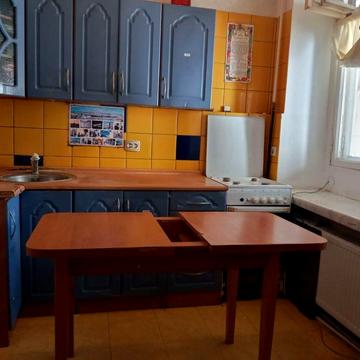 Сдам квартиру на Богдана Хмельницкого/ кинотеатр "Родина"