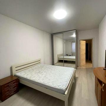 Є ГЕНЕРАТОР. Оренда квартири Караваєві Дачі.