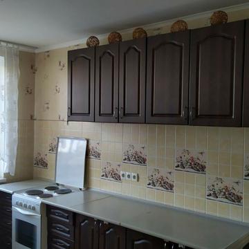 Смілянська вул., 15