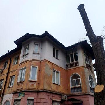 Продам 3х комнатную "сталинку" по  Дышынского