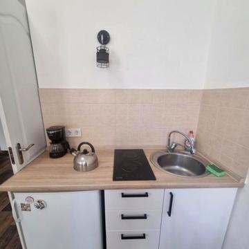 Садова вул., 7