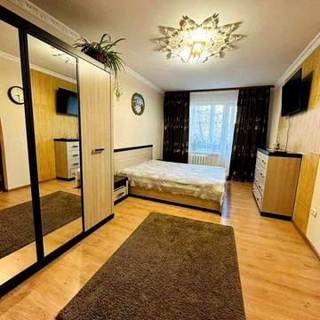 Здається в оренду 2-на квартира