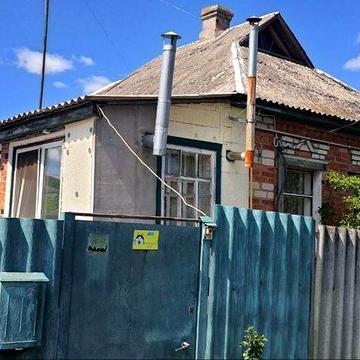 Продам будинок  м. Зміїв