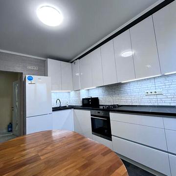 Довгострокова оренда 2к Квартира Миколаївська дорога ЖК Золотая Эра