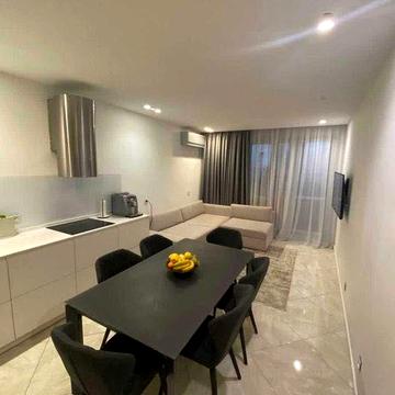 БЕЗ%!Продам 2 к. кв. Преміум ремонт, Кадецький Гай 3.