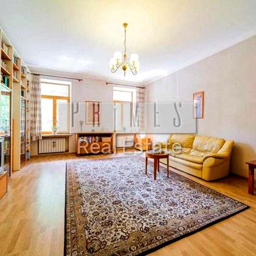 Оренда 3к квартири, вул. Хмельницького Богдана 73, Центр, перша здача