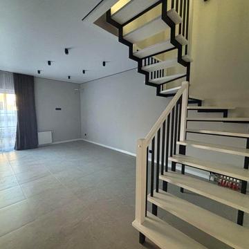 Продаж сучасного таунхауса в топ локації