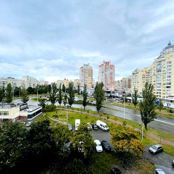 Продаж 2к квартири, пр. Володимира Івасюка 19А, метро Оболонь
