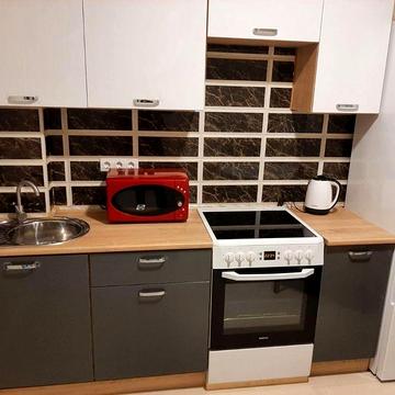 Сдам студию для 1-2 человек 5 мин метро Вырлица Без риелторских!