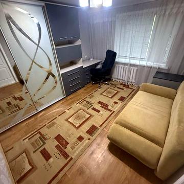 Здам 1 кім гарний стан Лесі українки