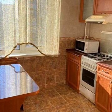 Оренда 1 кімнатної квартири на Вишенькі ( р-н Ринка Вишенька)