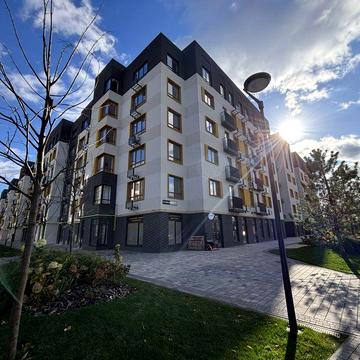 Велика студія під Єоселю ЖК Молодість