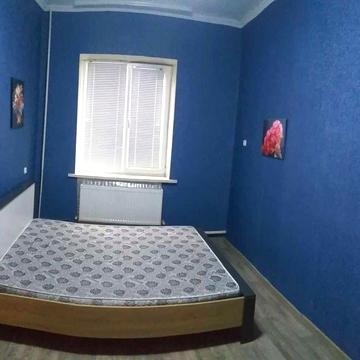 Продам 2 кімнатну квартиру  в центральній частині міста.