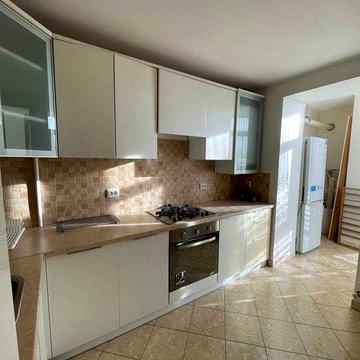 Оренда 2 кім квартири вул. Молодіжна