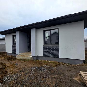 Продам одноповерховий будинок в Якушенцях