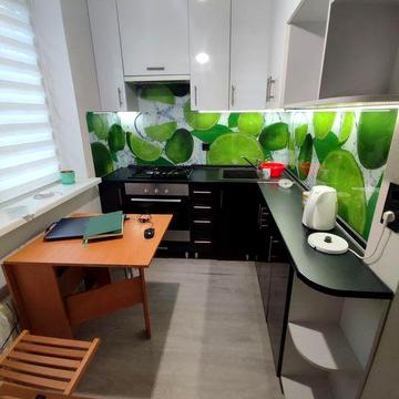 Сдам 1 квартиру евроремонт, м.Студенческая , ул.Гарибальди 11