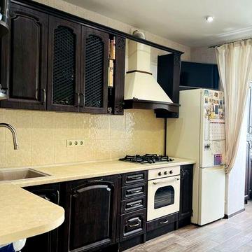 Терміновий продаж квартири по вул Д. Іващенка, 55й район, Порт Сіті