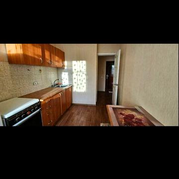 Довгострокова оренда 1к Квартира Ярослава Баіса (Володимира Висоцького) вулиця