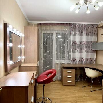 Довгострокова оренда 2к Квартира Науки (Гагаріна) проспект