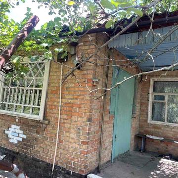 Продам дом, село червоный яр