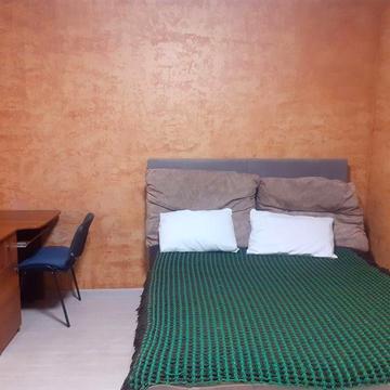 Сдам квартиру. Частный дом, долгосрочно от хозяйки. Слободка..