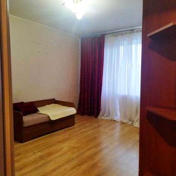 Продаж 1 кімнатної квартири 36кв.м. метро Дарниця