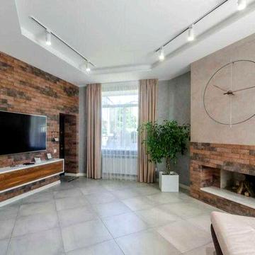 Оренда будинку класу люкс в центрі міста