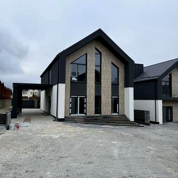 Продаж окремо стоячого будинку в котеджному містечку