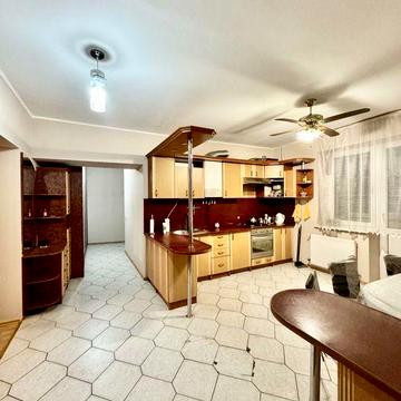 Оренда 2-х кімнатної квартири в центрі, вул. І.Франка.