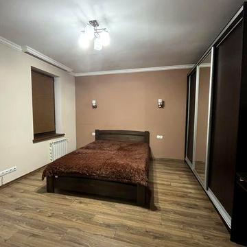 Довгострокова оренда будинку