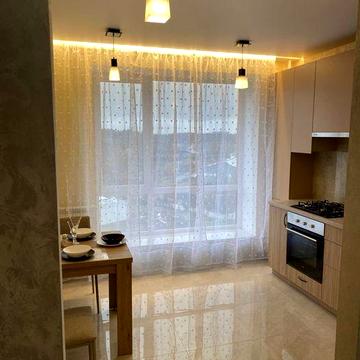 Продаю квартиру Без Комісії Газ Сучасний ремонт сердній поверх