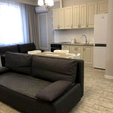 Сдам стильную студию в центре: ЖК Кадор  16 Жемчужина 6 этаж  свет все