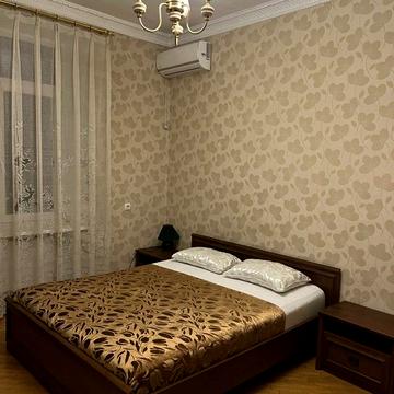 Футуристів пров., 9