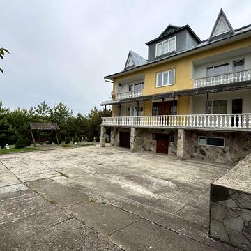 Шикарний будинок. Довгострокова оренда.