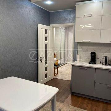 Оренда / Квартира / вул. Обухівська, Біличі, Київ