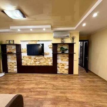 3 кім 70 м2 КАП РЕМОНТ висотка р-н НЕЗАЛЕЖНОСТІ (Титова) (718981)