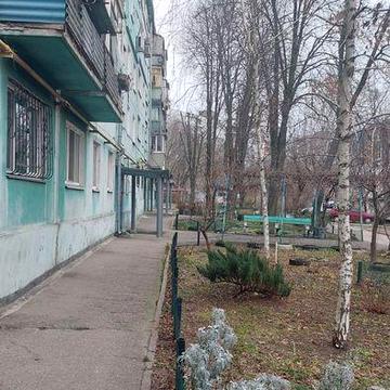 Продаж 1к квартири Космос  2 поверх Чумаченка 6 гімназія