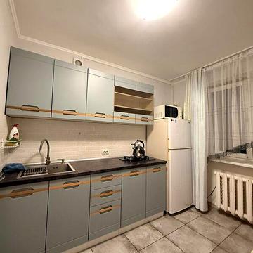 Довгострокова оренда 1к Квартира Паркова вулиця