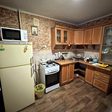 Здається 3- х кімнатна квартира район Скальда-Комарова  низ