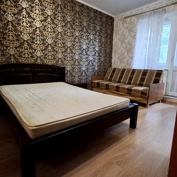 Тростянецька вул., 8-Б