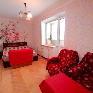 Чоколівський бульв., 4