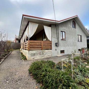 В продаже современный дом, пригород  Одессы, Черноморска.