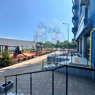 Дніпровська набережна вул., 17-В