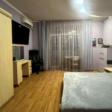 Продам 3-комн квартиру в районе Калинина (Сергея Нигояна) просп.