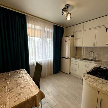 Довгострокова оренда 1к Квартира Миколи Міхновського (Щербини) вулиця